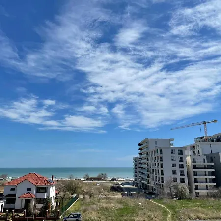 Cazare Apartament Mamaia Langa Wave 2 Si Resort Building Stefan, Plaja Curacao, Kazeboo